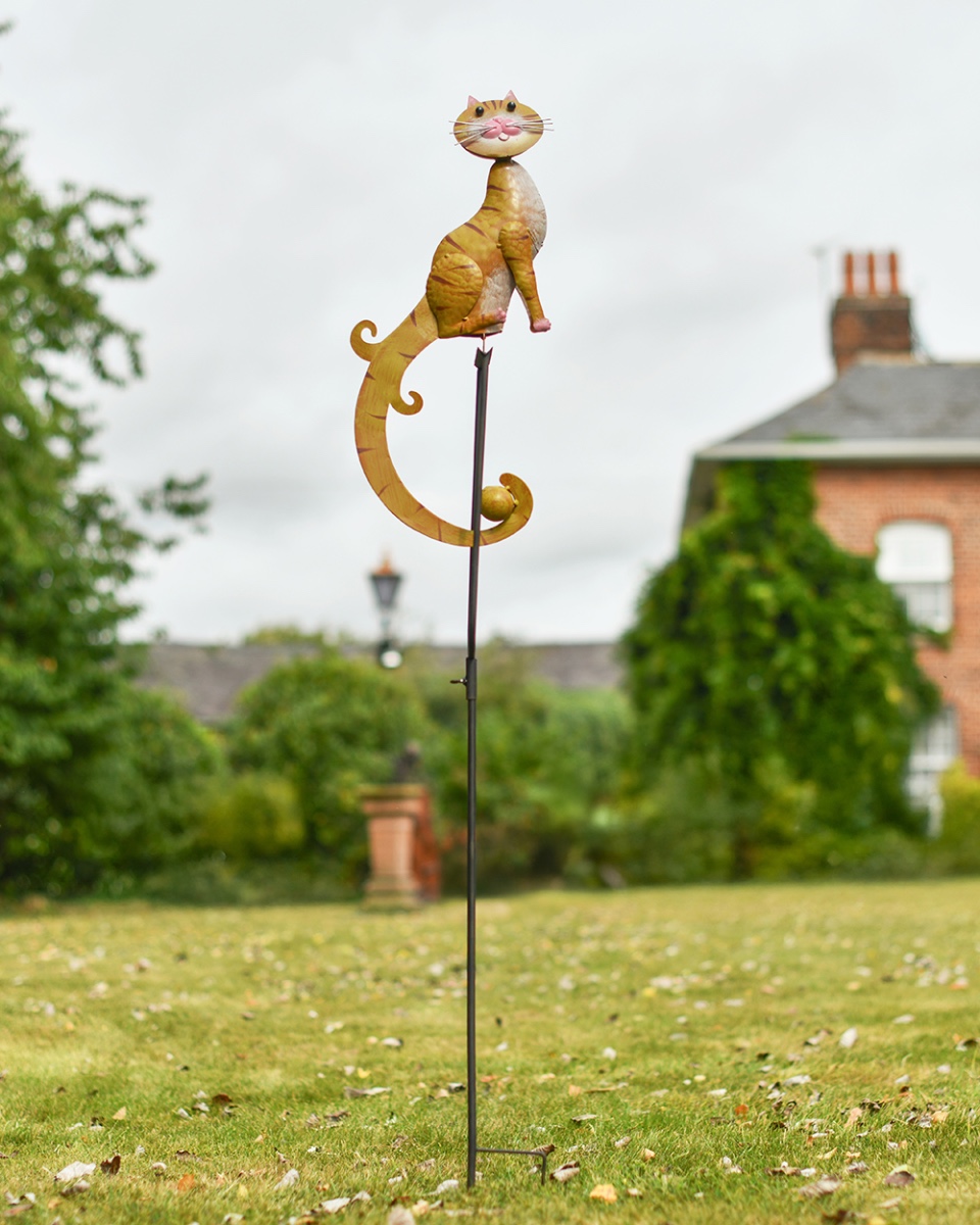 'Gordon' The Rocking Cat Ornate Garden Lawn Spike