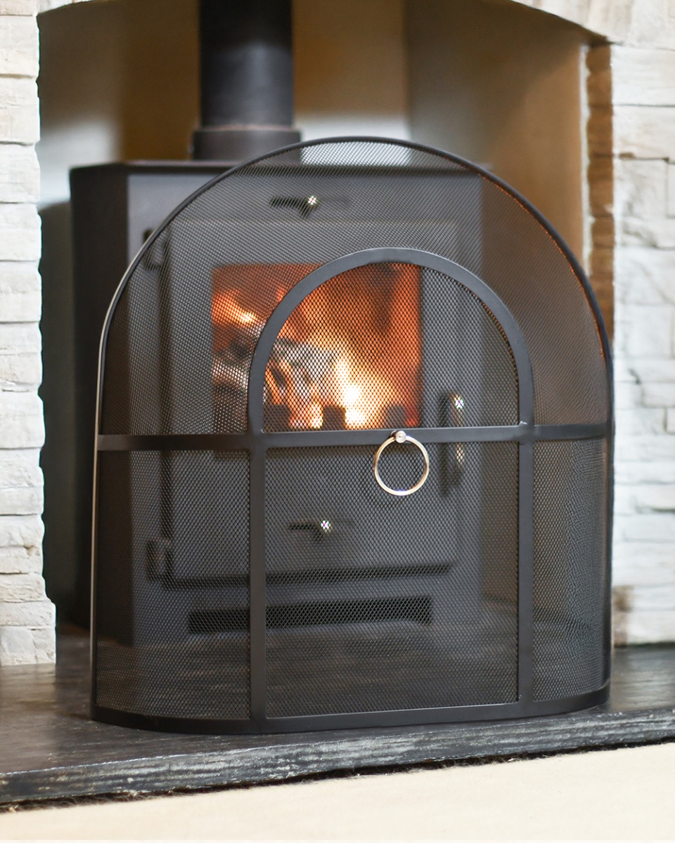 'Cúpula' Black Domed Fireguard with Chrome Handle (Clearance)