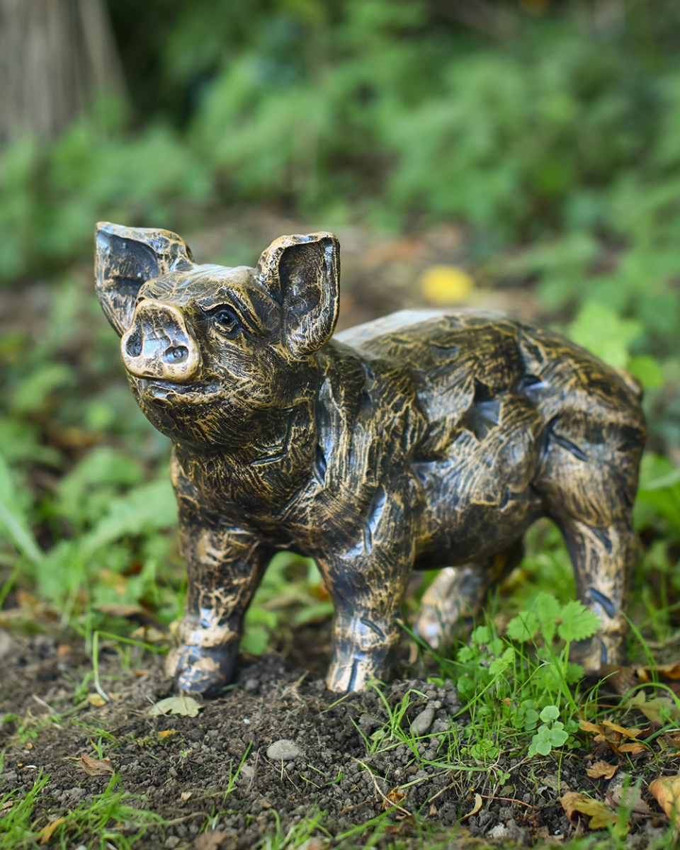 'Chonk' The Piglet Resin Garden Scul…