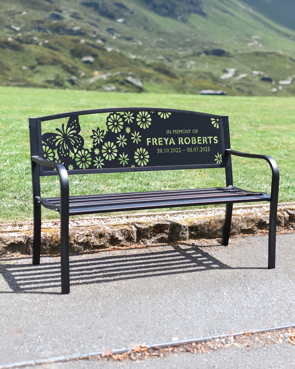 Iron & Steel 'Butterfly Garden' Memo…
