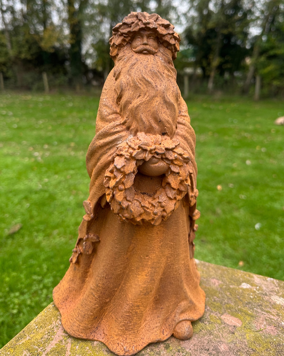 Rustic Cast Iron Santa Claus Garden Sculpture