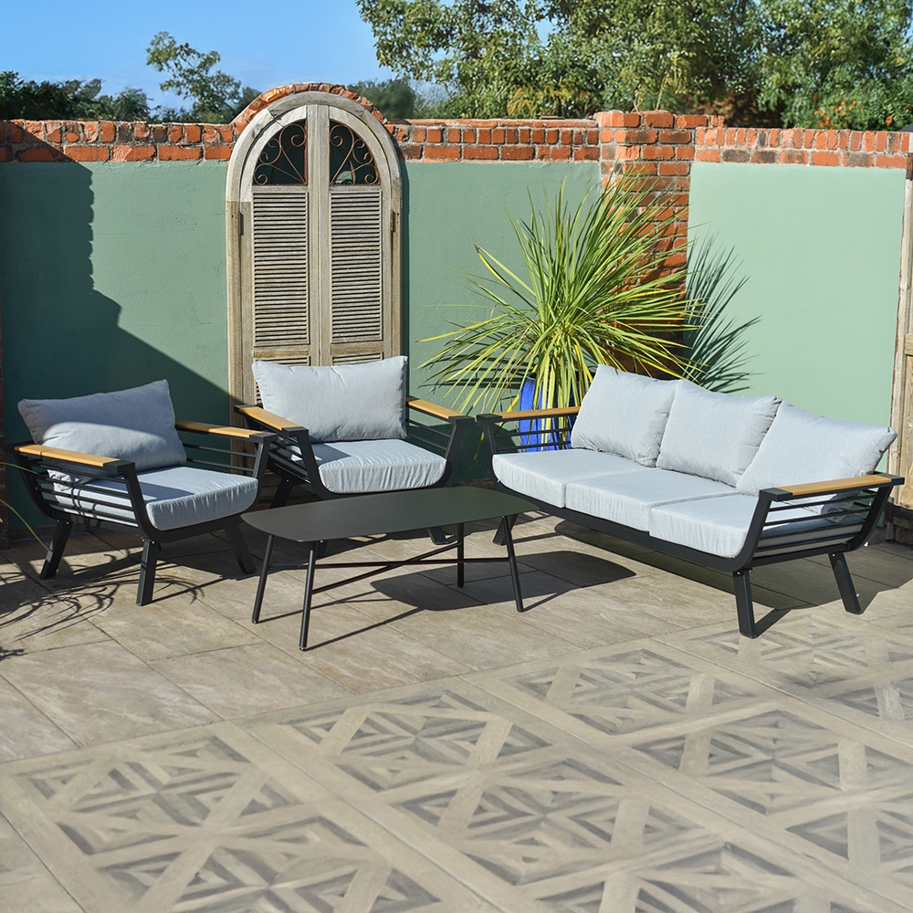 'Urban Courtyard' Black Garden Lounge Set