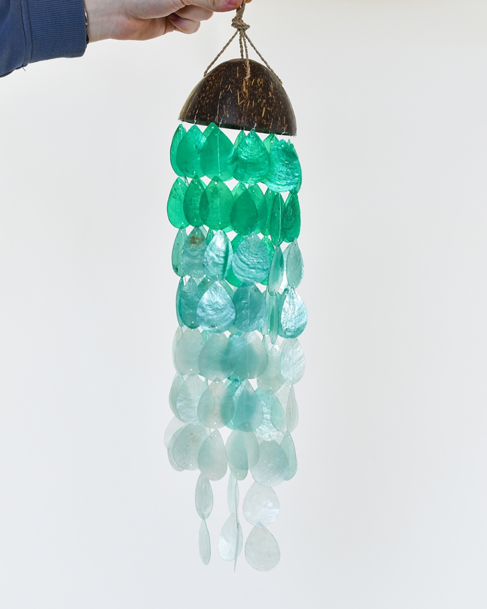 Deluxe Coconut & Shell Teardrop Wind Chime - Green