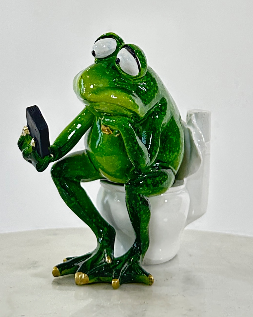 'Frog On The Bog' Resin Ornament & Pen Holder
