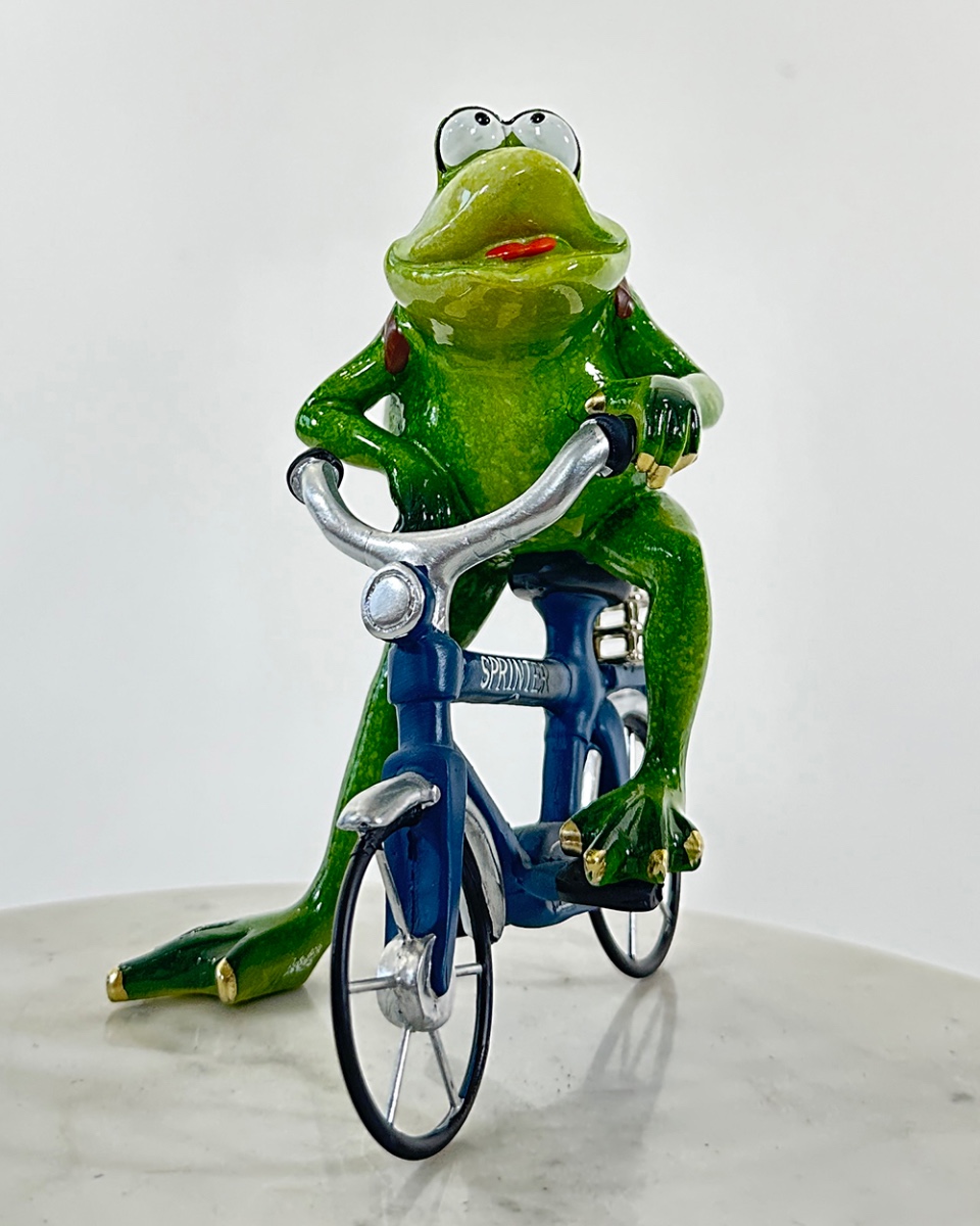 'Pedals' The Resin Frog Ornament