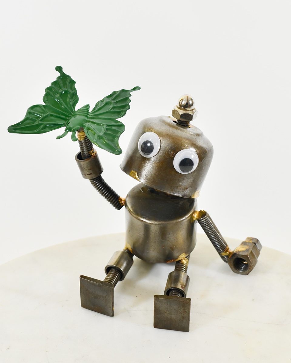 'Curiosity' The Robot Scrap Metal Art Sculpture