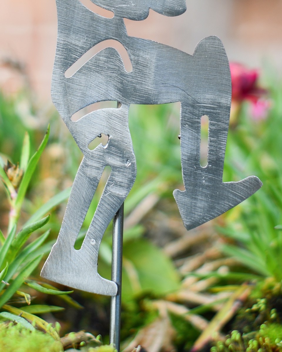 Cricketer Decorative Plant Pot Spike - Pack Of Two Legs