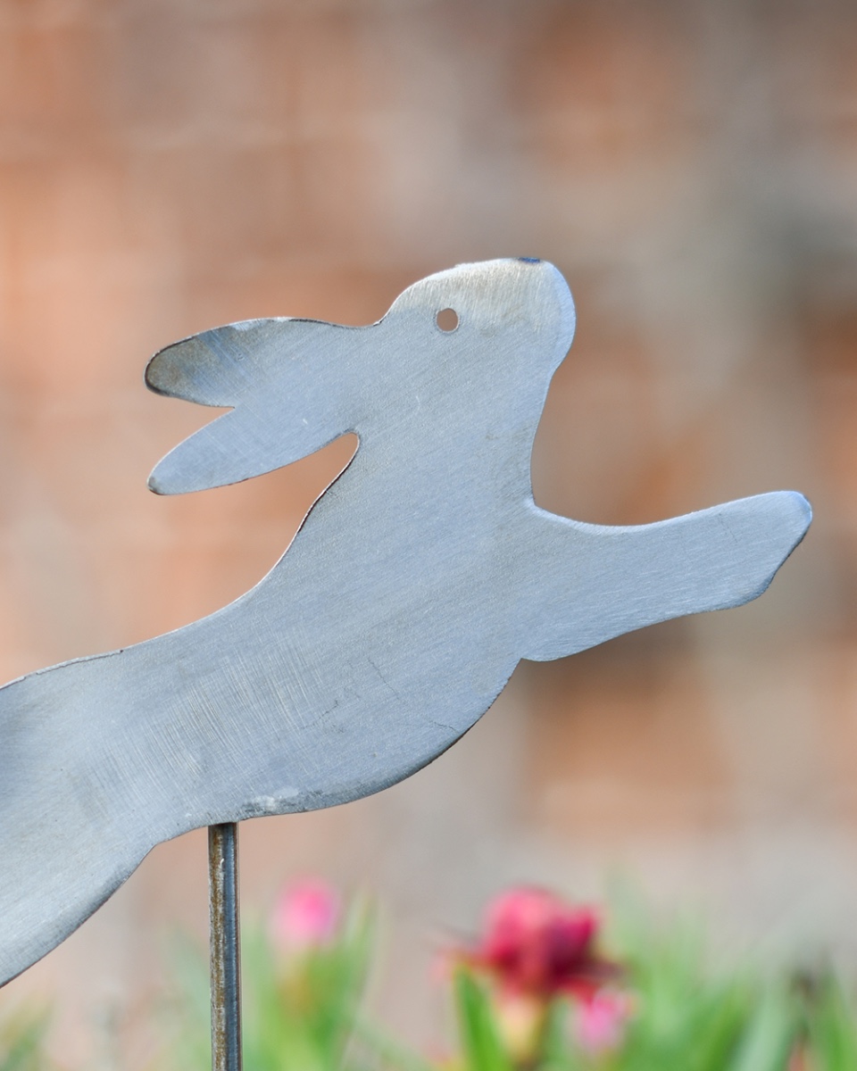 Leaping Hare Decorative Plant Pot Spike - Pack Of Two Face