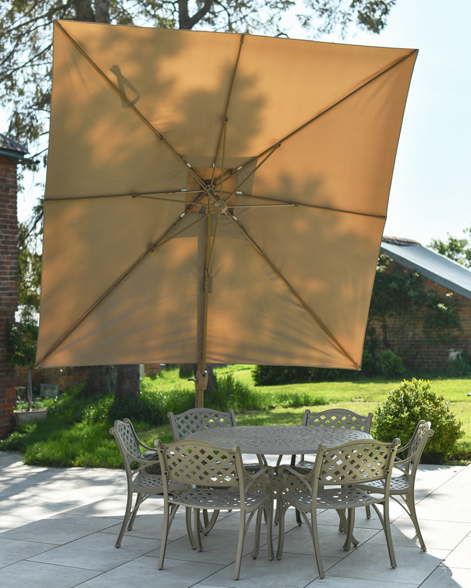 Cantilever Garden Parasol - 3m