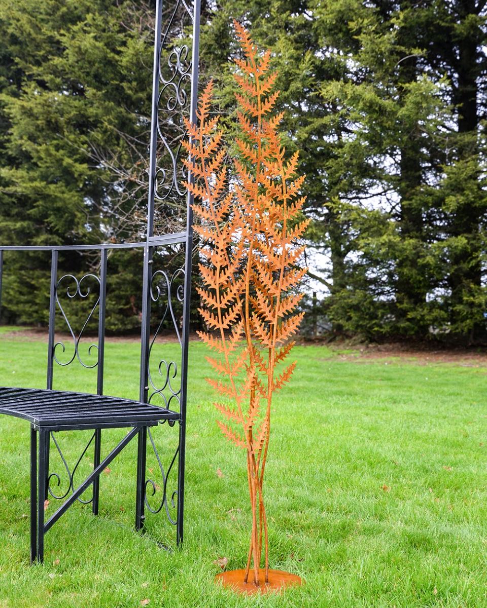 Rustic 'Sylvan Ferns' Garden Ornament - 160cm