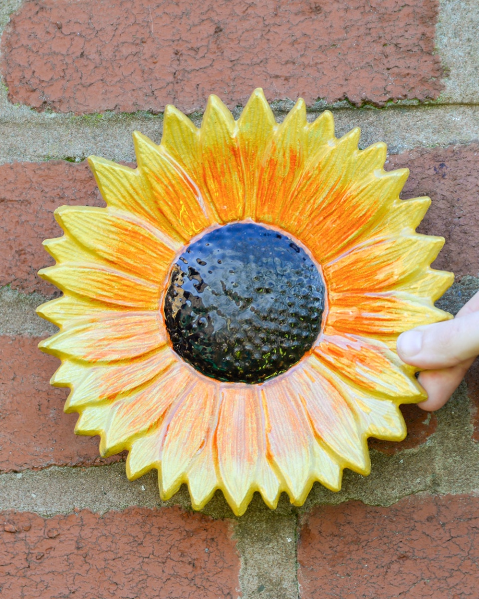 Scale Of The Ornate Aluminium Sunflower Garden Wall Art
