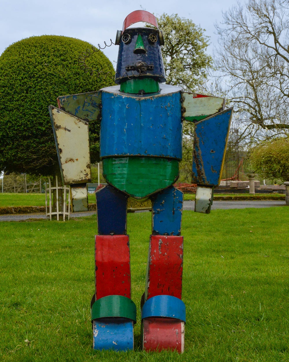'Patch' The Robot Recycled Oil Drum …