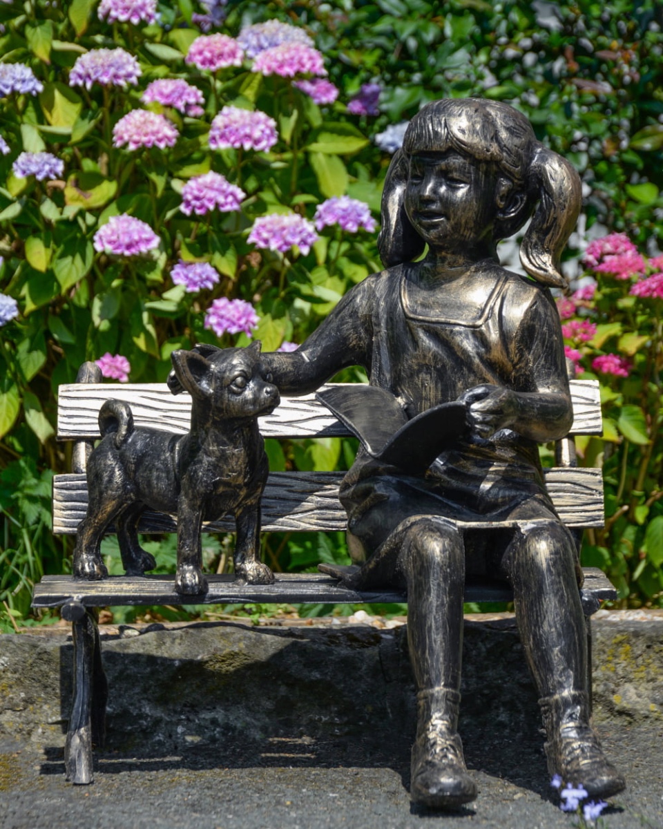 Cast Aluminium Black & Gold 'Storyti…