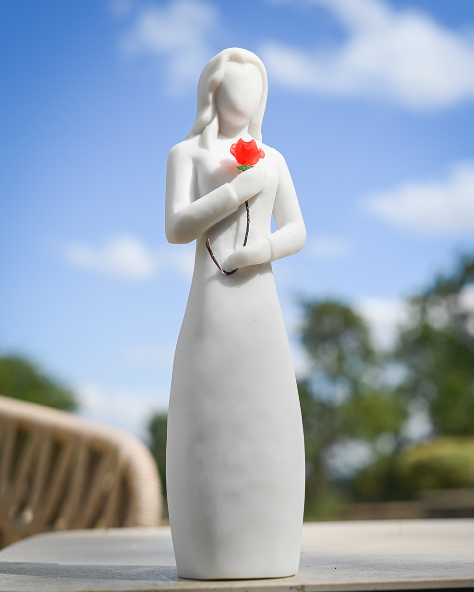 'Bianca Bloom' Romantic Home Ornament