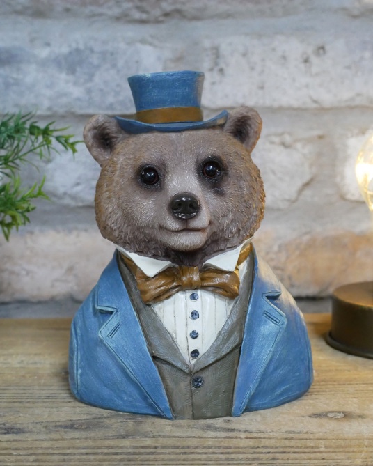 'Lumbering Lord' Resin Bear Bust