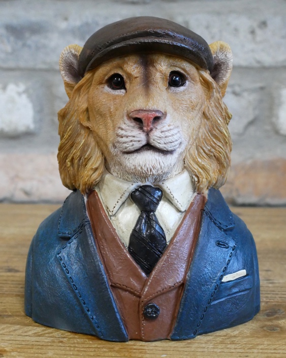 'Whiskered Foreman' Resin Lion Bust